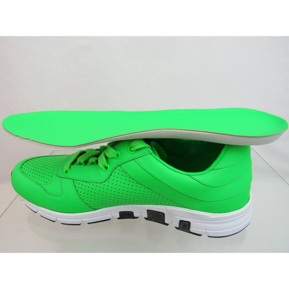 NIB GUCCI NEON GREEN LEATHER 369088 IPANEMA LOGO RUNNING SNEAKERS 10.5 US 11.5 main image 12
